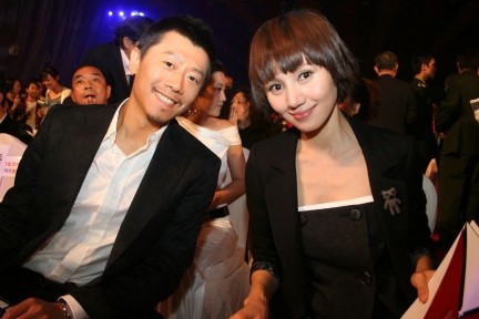 娱乐圈由“师兄泡上师妹”的7大明星情侣