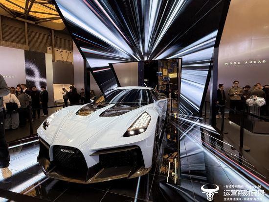 星辰未来STAR MATRIX车型迎来亚洲首秀！全新车身颜色冰川蓝很惊艳