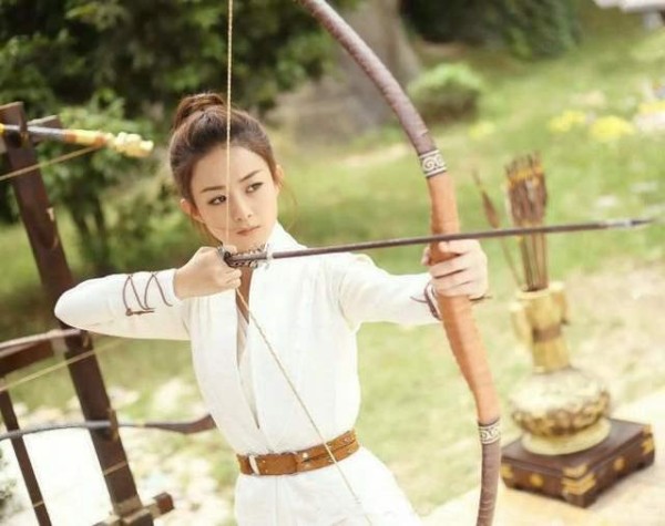 赵丽颖健身照刷屏，女明星扎堆健身真励志