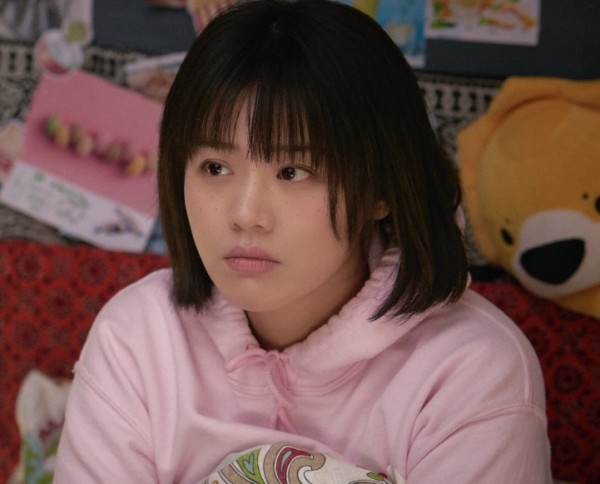 邓伦28岁生日，圈内两位女星评论区庆生，不愧是“神仙友情”