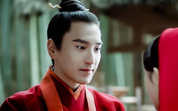 李易峰赵又廷都是杨幂带火的，只有他不需要带，而且还带火了杨幂