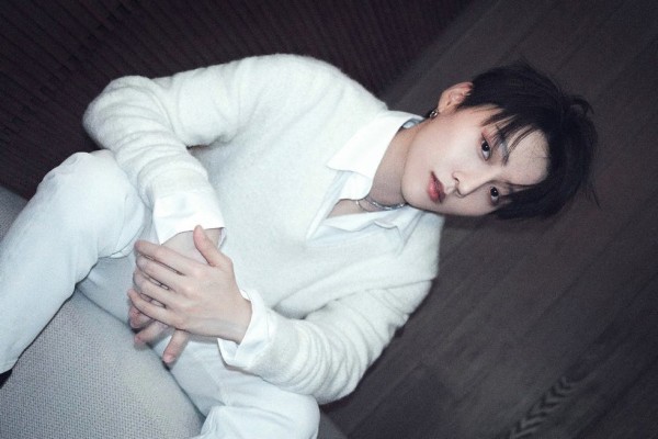 (图片来源于艺人工作室微博)