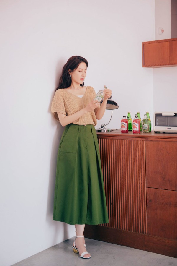 (图片来源于艺人微博)