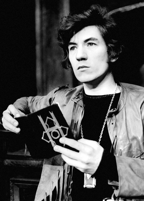 年轻的伊恩·麦克莱恩