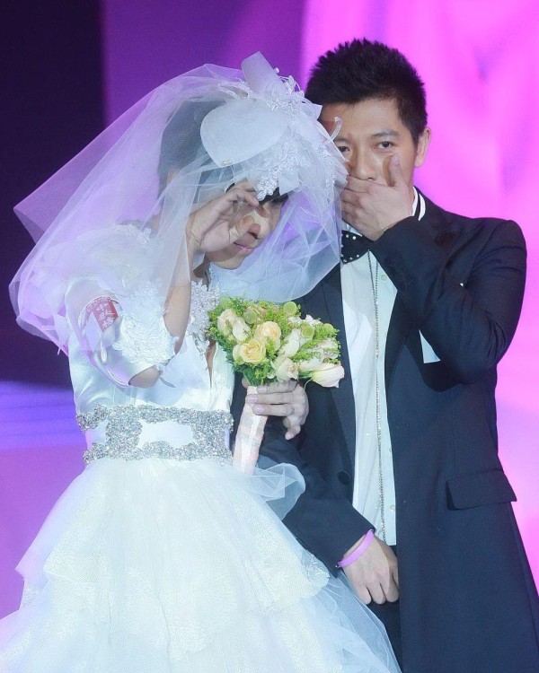 取关即职场:解码吴宣仪孟美岐ins事件背后的娱乐圈生存法则