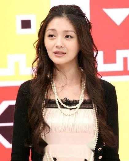 引领时尚 最新的亚洲女星短发图片集 第2张