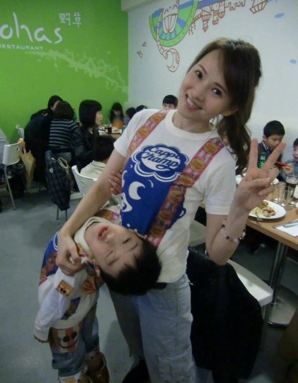 伊能静发长文晒照为儿子恩利庆生