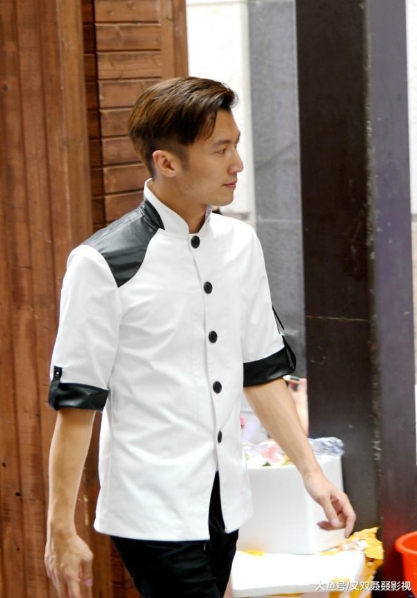 娱乐圈中英俊帅气有迷人个性魅力的9大男星