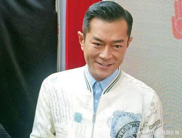 娱乐圈中英俊帅气有迷人个性魅力的9大男星