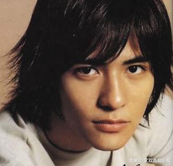 娱乐圈中英俊帅气有迷人个性魅力的9大男星