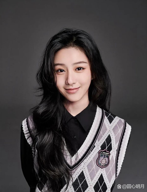 演员包上恩的十大个人简历要点： ...@圆心明月的动态