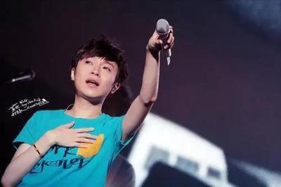 男生女嗓口碑两极分化：吴青峰征战《歌手》成绩最稳定也最受争议