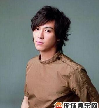 十年后我才看懂，那代“玩命”综艺明星，才是内娱最硬的软肋