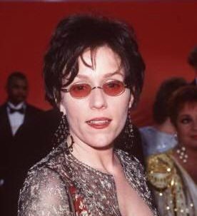 资料：美国女演员弗朗西丝-麦克道曼简介