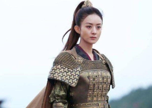 盘点演过女将军的4位女明星，刘亦菲飒爽，哪位最能撩中你的心弦