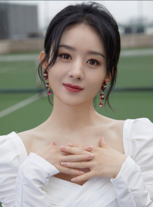 赵丽颖工作室突然换头像，隐藏的玄机让人万万没想到！