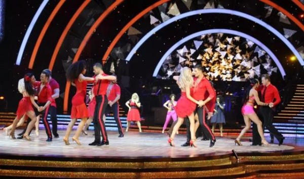 一直反响平平的舞蹈节目今年再掀热潮，“爆款”呼之欲出了吗？