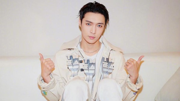 鼠年春晚优质偶像追星指南，朱一龙李现合唱，欧阳娜娜零点拜年