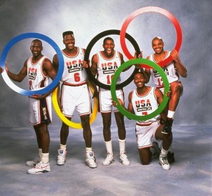 了解NBA梦之队球员：耐克合作伙伴与全明星球员