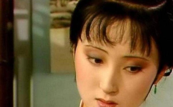 林黛玉是怎么死的？上吊还是投湖？其实原文已经说出了答案！