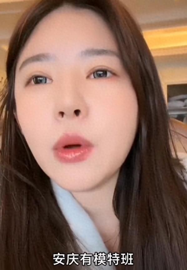 狐狸尾巴藏不住了？黄一鸣回应让女儿进娱乐圈，没给王思聪留体面