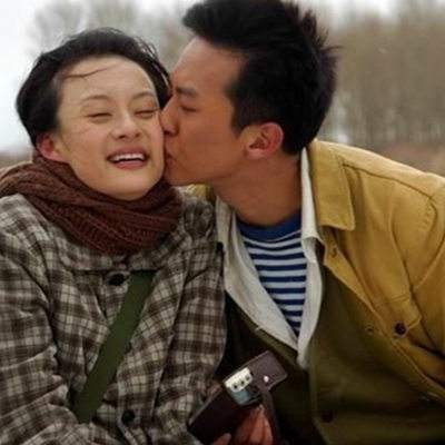 “假戏真做”的5对明星：图1吻的忘我，图5导演喊停都没用