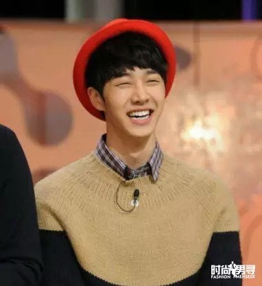 矮个子男生穿衣搭配技巧，看明星怎么穿