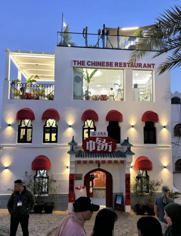 【综艺里】《中餐厅10》十周年回归:黄晓明杨紫王俊凯秦海璐林述巍集结,出海再启新程!