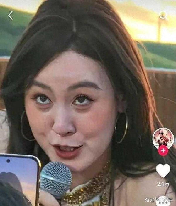 娱乐圈无滤镜生图爆红,明星真容竟更动人,美与真实哪个更难得?