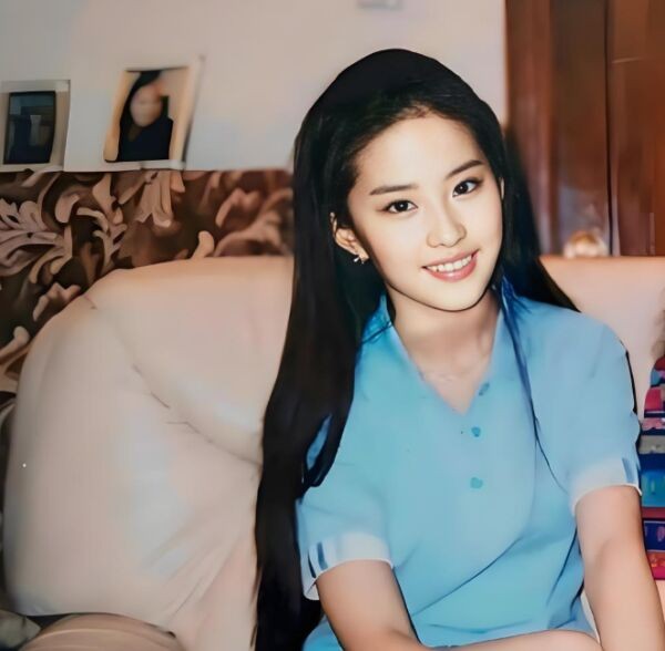 6位校花出身的女明星：神颜是起点，有人高开低走，有人越演越红