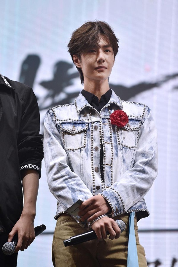 王一博绯闻八年拉锯战：乐华娱乐三度辟谣背后的公关博弈