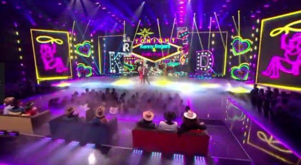 英美综艺榜｜《猜大明星》还是《和艾伦玩游戏》？