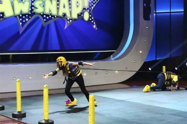 英美综艺榜｜《猜大明星》还是《和艾伦玩游戏》？