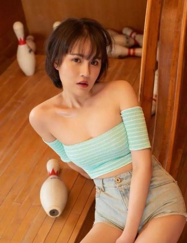 明星子女都在做什么？球球成网红，张末变导演，只有小龙女最惨！