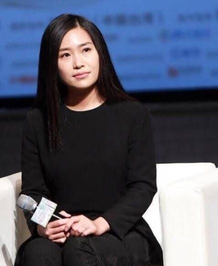 明星子女都在做什么？球球成网红，张末变导演，只有小龙女最惨！