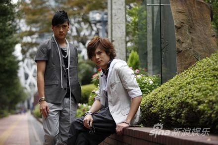 AK组合受大牌明星肯定人气飙升直逼蔡依林(图)