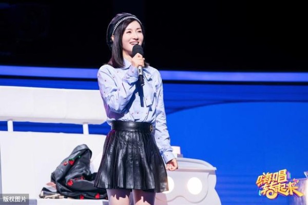 明星微博粉丝排行榜（中国明星粉丝量最多的是谁？）