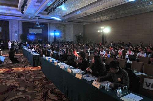 高端访谈：留学专家及机构老总谈金牌顾问评选