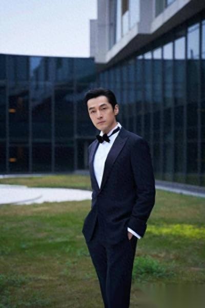 表面是明星其实家底惊人？上海4位艺人背后有硬核家世，谁能想到娱乐圈还有这层关系