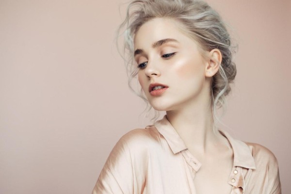 普通人如何学明星穿搭?这 3 个细节照搬就能提升衣品