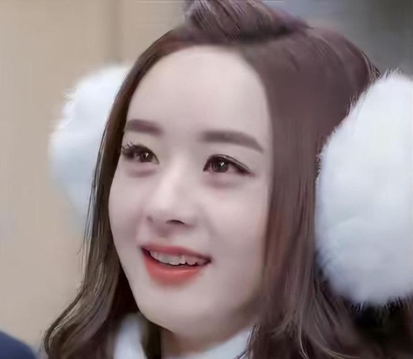 赵丽颖：从流量女王到“下坡路”