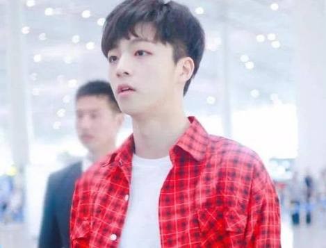 2018上半年明星流量排行榜前十，Nine percent就占据了三个席位