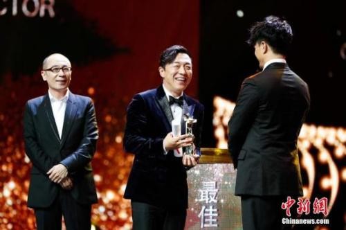 资料图：获得本届金爵奖“影帝”的黄渤表示，不担心“小鲜肉”带来的影响。中新社发 申海 摄