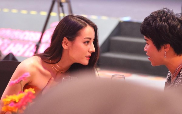 迪丽热巴换帅郝阿三 顶流女星野心藏不住了