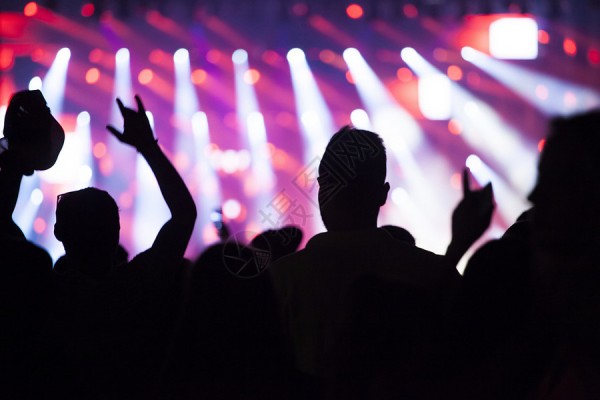 明星背景音乐会上欢呼的人群背景