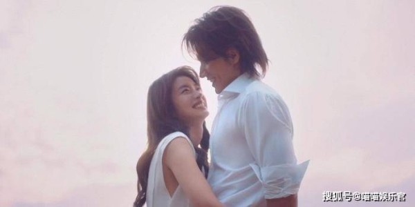 言承旭徐若晗官宣情定终身，感恩你这独一无二的爱之花！