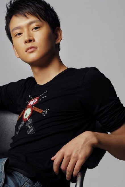 “岩男郎”黄明疯狂减肥&nbsp;&nbsp;细数娱乐圈的四大减肥王