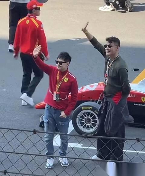 上海F1现场明星阵容拉满？林志颖谢霆锋同台亮相，胡军关晓彤抢镜，这场面谁能忽视