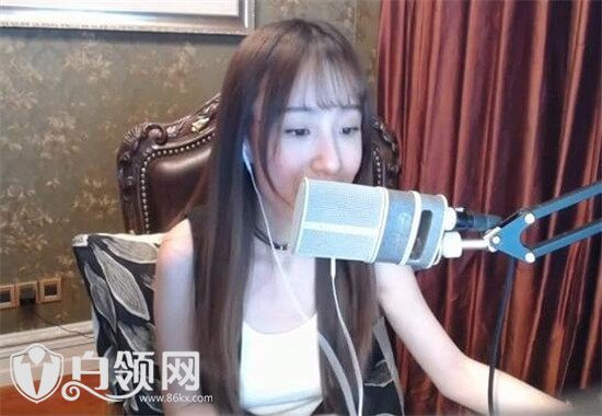 周二珂弯腰弄咕咕漏馒头视频 二珂7.28走光无删减录像回放 第3张