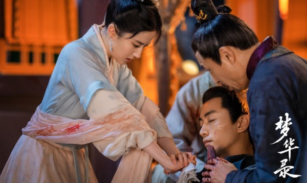 刘亦菲新戏走红遭遇全网黑，牵连赵丽颖杨洋，《梦华录》被锁分？